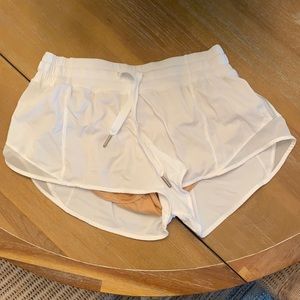 NWOT White Lulu Lemon Shorts